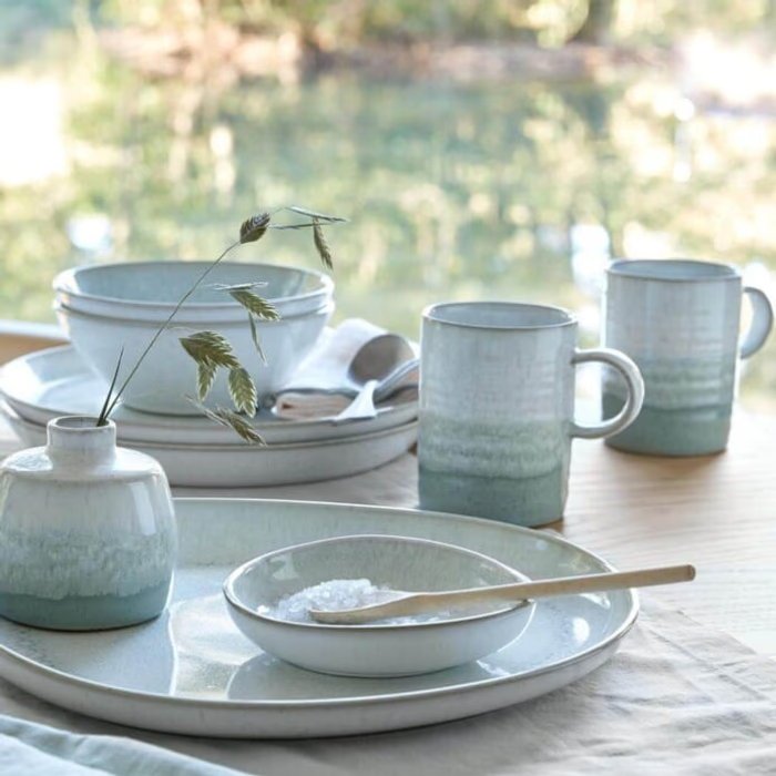 Image for WIN a Stunning Collection of Derby Tableware worth &pound276
